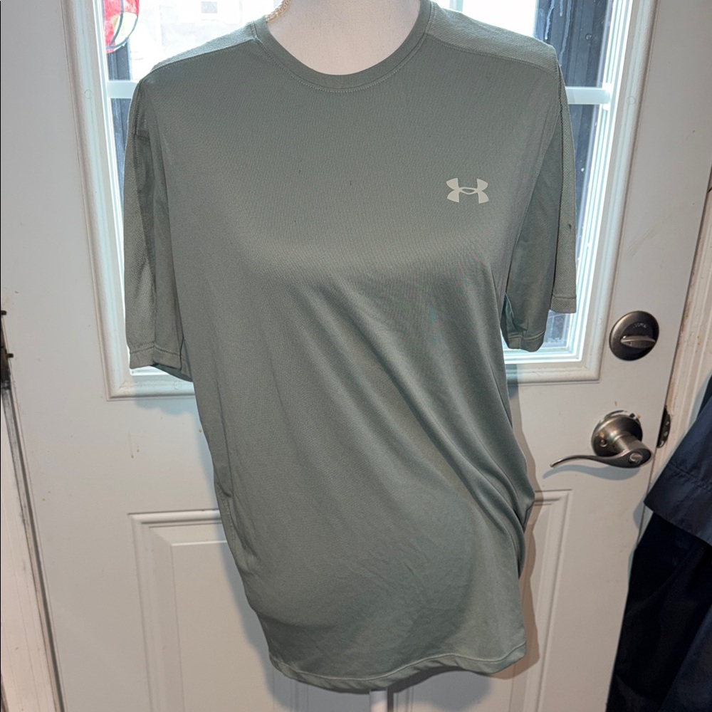Under Armour Men's Sage Green Short Sleeve Tee